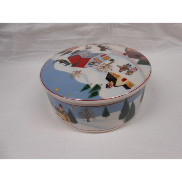 Mikasa Holiday Village Christmas Candy Dish with lid Trinket Box UTO70/683 Japan - Picture 4 of 9